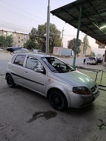 машина транзит: Chevrolet Kalos: 2004 г., 1.6 л, Механика, Бензин, Хэтчбэк — 4