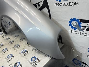 far менеджер: Крыло Переднее правое Mercedes-Benz, 2004 г., Б/у, Оригинал — 2