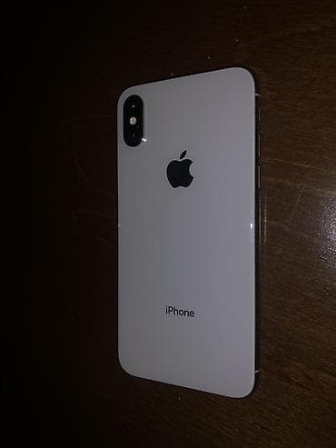iphone 17e: IPhone Xs, Б/у, 64 ГБ, Белый, Чехол — 1