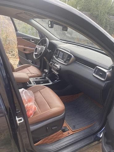 Транспорт: Kia Sorento: 2019 г., 2 л, Автомат, Дизель, Кроссовер — 7
