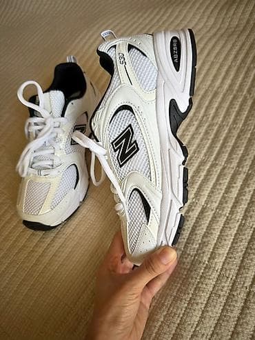 New Balance 530 White/Black - Модель: NB 530 (обозначение на боковой — 4