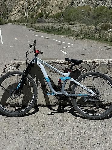 мотоцикл сатылат: Тоо велосипеди, Алюминий, Колдонулган — 1