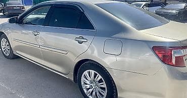 crown 2018: Toyota Camry: 2013 г., 2.5 л, Вариатор, Гибрид, Седан — 4