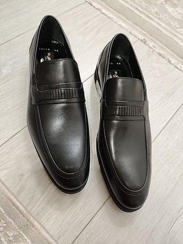 Мужские туфли, 44, Новый, Самовывоз, Бесплатная доставка, Платная доставка at lalafo.kg Мужские туфли, 44, Новый, Самовывоз, Бесплатная доставка, Платная доставка