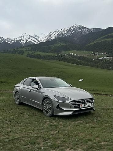 Hyundai Sonata: 2021 г., 2 л, Автомат, Гибрид, Седан