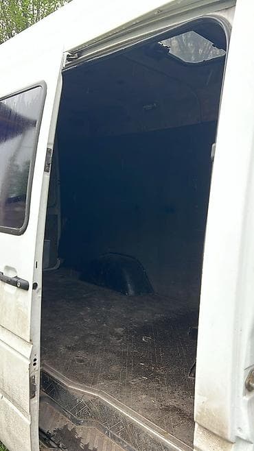 высокая крыша: Mercedes-Benz Спринтер: 1996 г., 2.9 л, Ручные, Фургон — 5