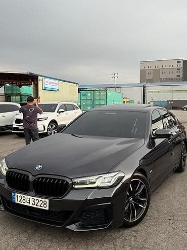 mohave kia: BMW 520: 2021 г., 2 л, Автомат, Бензин, Седан — 4