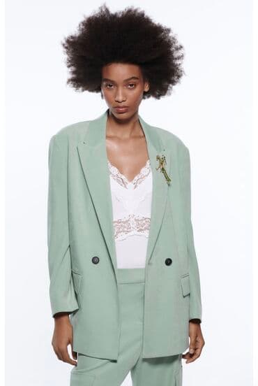 Прокат одежды: Шикарный блейзер. Новый. Мне не подошел образ. С официального сайта — 1