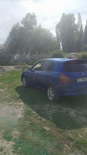 японские авто: Nissan Almera: 2001 г., 1.8 л, Механика, Бензин, Хэтчбэк — 5
