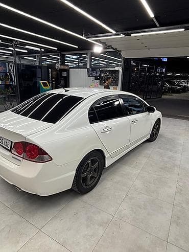е 24: Honda Civic: 2006 г., 1.3 л, Автомат, Бензин, Седан — 3