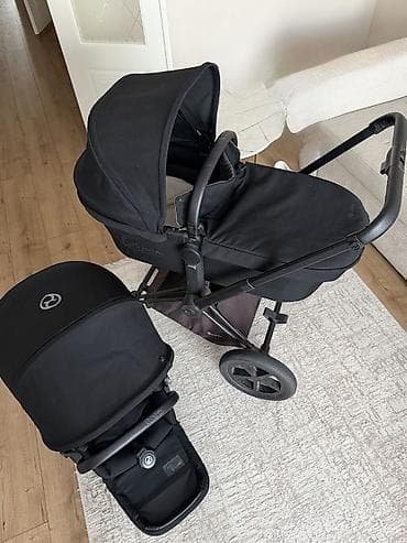 Коляска, цвет - Черный, Б/у