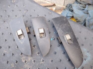 Кнопки стекло подъемник на. Хонда ср 2004г