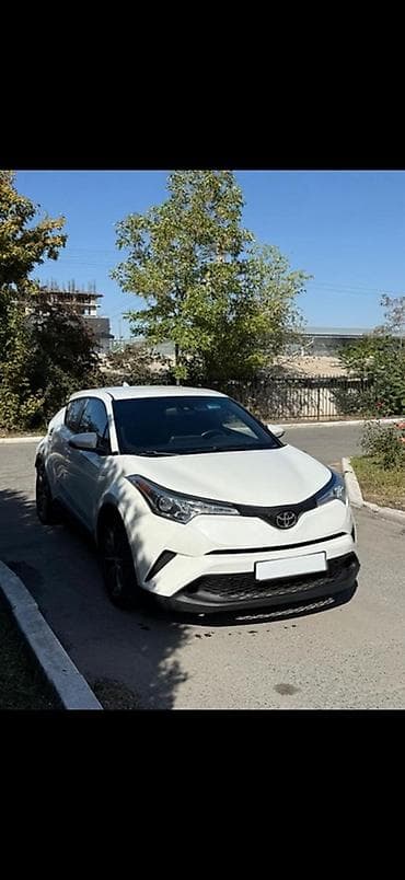 89 2: Toyota C-HR: 2018 г., 2 л, Типтроник, Бензин, Кроссовер — 3
