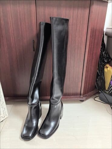 обувь 26 размер: Носила пару раз. Высокие женские сапоги из чёрной гладкой эко-кожи с — 8