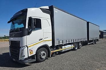 Тягач, Volvo, 2021 г., Тентованный