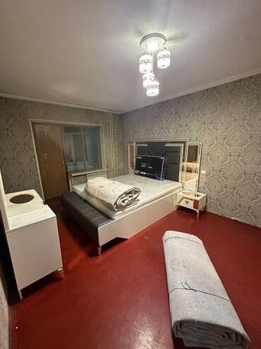 эшик рам: Спальная кровать сатылат, ортопедический матрасы менен. Кровать асты — 1