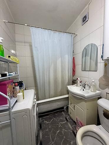 квартиры мкр улан: 1 комната, 35 м², Улан мкр 106 серия, 3 этаж, Старый ремонт — 3
