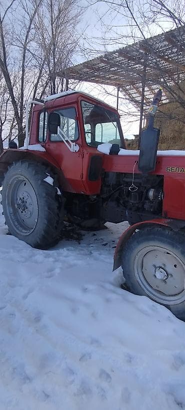 Продаю трактор мтз-80 прошу 500.000 сомов - Полный привод (крупные