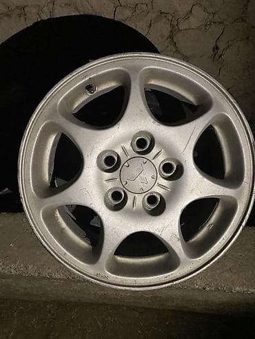 ом: Литые Диски R 15 Комплект, отверстий - 5, Б/у — 2