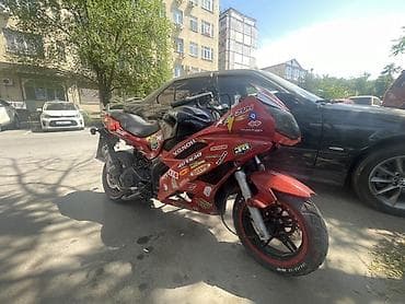 Скутер PEDA в спорт-обвесе - Кузов: полноразмерный спортивный Права