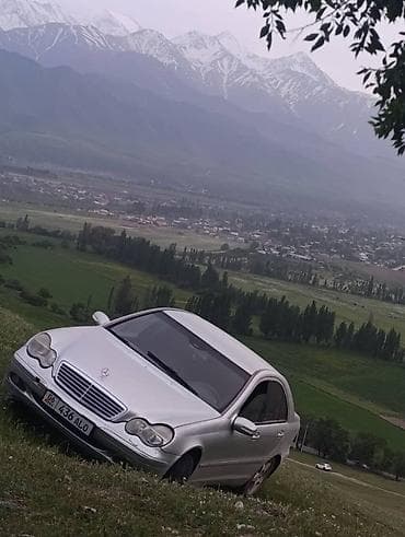 Mercedes-Benz C-Class: 2002 г., 3.2 л, Автомат, Бензин, Седан