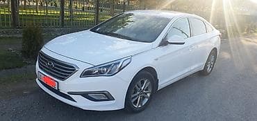 салон автомобиля: Hyundai Sonata: 2018 г., 2 л, Автомат, Газ, Седан — 3