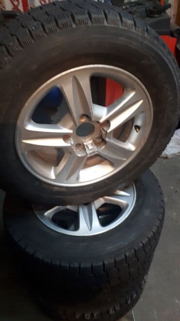 Шины: Колеса в сборе 205 / 65 / R 15, Зима, Б/у, Комплект, Легковые, Литые, отверстий - 5 — 1