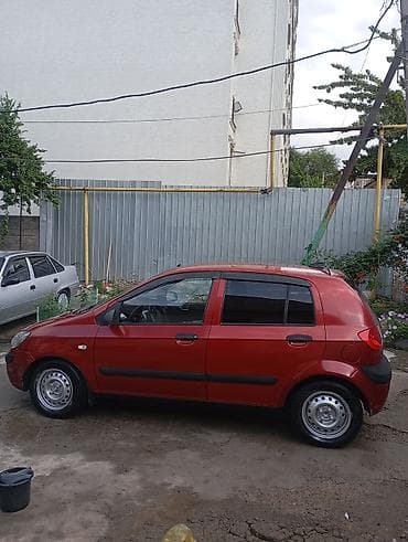tesla model 3: Hyundai Getz: 2007 г., Хэтчбэк — 1