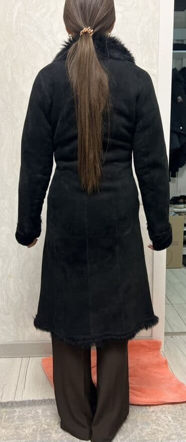 Спецодежда: Женская натуральная дублёнка, цвет – чёрный. - Крой: приталенный — 2