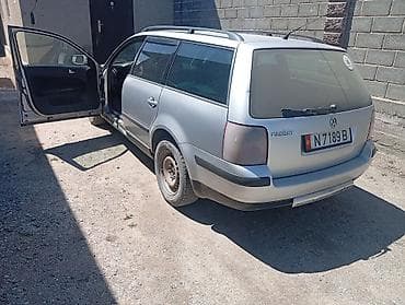 гаражный распродажа: Volkswagen : 2003 г., 1.6 л, Механика, Бензин, Универсал — 2