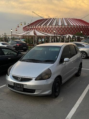 хонда аккорд унуверсал: Honda Fit: 2002 г., 1.3 л, Автомат, Бензин, Хэтчбэк — 1