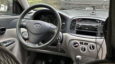 Продажа авто: Hyundai Verna: 2006 г., 1.4 л, Механика, Бензин, Седан — 10