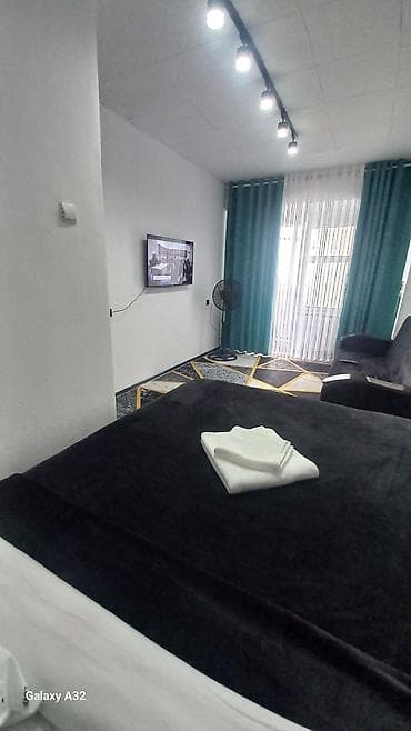 Батирлер: Пасуточн сдаётся однокомнатнаяквартира на ночь на сутки, дизайн — 5