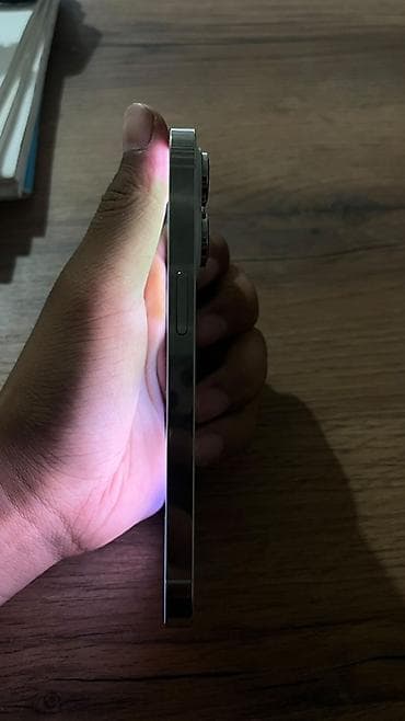 Уюлдук телефондор жана аксессуарлар: 📱 Продаю iPhone 14 Pro 256 ГБ ✨ Отличное состояние 🔋 Ёмкость — 2