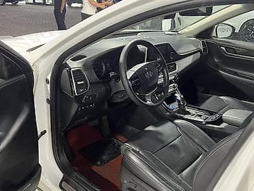 обмен на грандеур: Hyundai Grandeur: 2019 г., Седан — 5