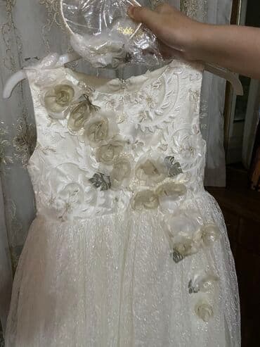 Детское платье, цвет - Белый, Новый