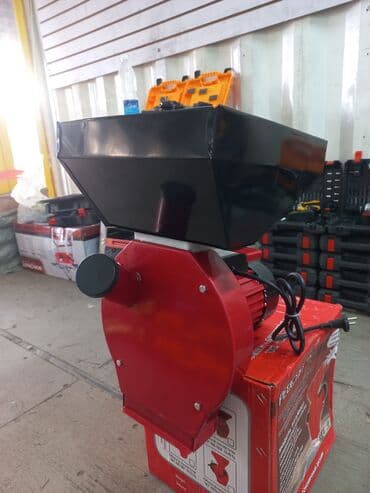 оборудование для корма: Кормоизмельчитель. электрический."РЕОСТАТ"Модель РТ350001 с — 1