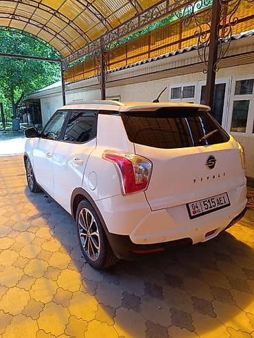стопы: Ssangyong Tivoli: 2017 г., 1.6 л, Автомат, Бензин, Кроссовер — 6