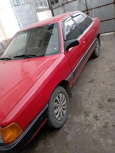 Продажа авто: Audi 100: 1986 г., 1.8 л, Механика, Бензин, Седан — 6