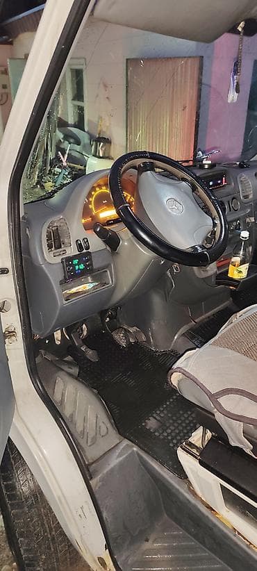 камера спринтер: Mercedes-Benz Спринтер: 2003 г., Фургон — 6