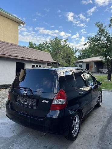 срочно хонда фит: Honda Fit: 2003 г., 1.3 л, Бензин, Хэтчбэк — 4