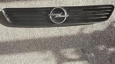 Решетка радиатора Opel 2000 г., Б/у, Оригинал