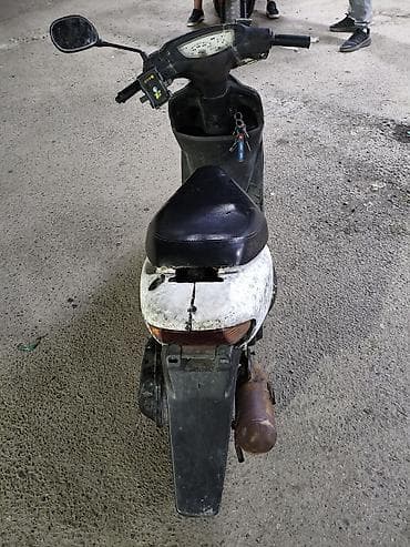 Скутер Honda Dio AF34 (2-тактный, 50 см³) Описание: - Легкий