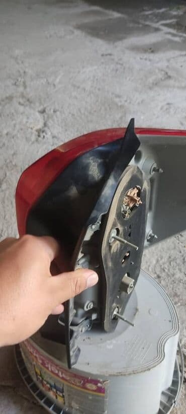 runx alex: Комплект стоп-сигналов Toyota 2011 г., Б/у, Оригинал — 4