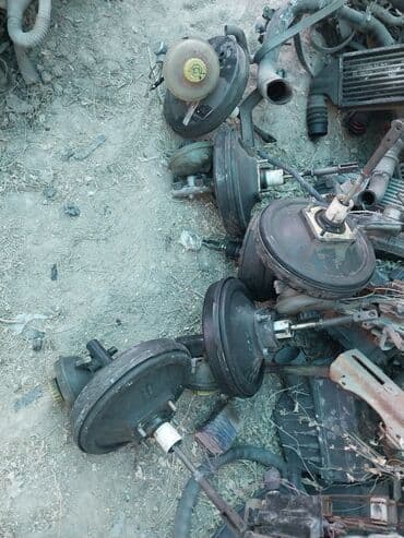 Тормозной . вакум. Ауди С 4