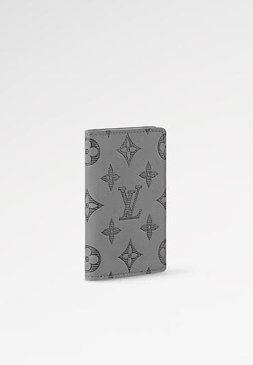 Очки: Продаётся оригинальный кардхолдер бренда Louis Vitton. Покупался в — 2