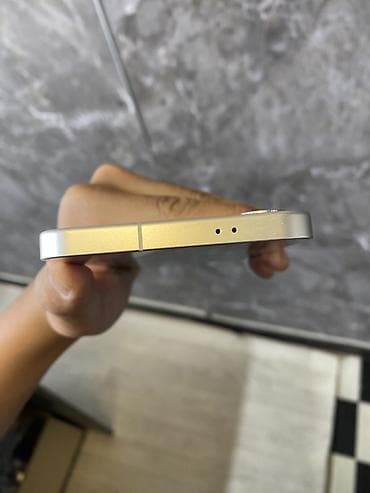 samsunk s10: Samsung Galaxy S24+, 256 ГБ, цвет - Белый — 5