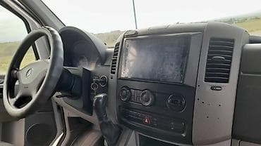 авто порше: Mercedes-Benz Sprinter (белый фургон) - Кузов: средне/длинная база — 6