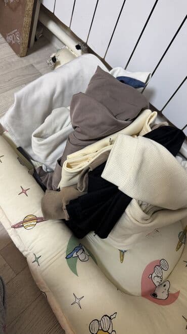 отдам даром кролика: Отдам даром Условие: забрать сразу Вещи: размер С,М (нужно постирать — 1