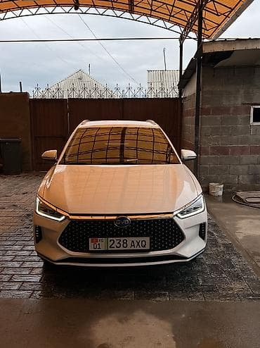 e star: BYD E2: 2021 г., 0.1 л, Электромобиль, Хэтчбэк — 1